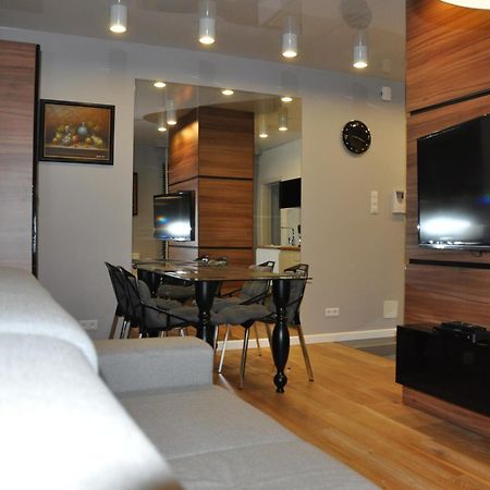 Apartament Centrum Solna Parking Free Kielce Buitenkant foto