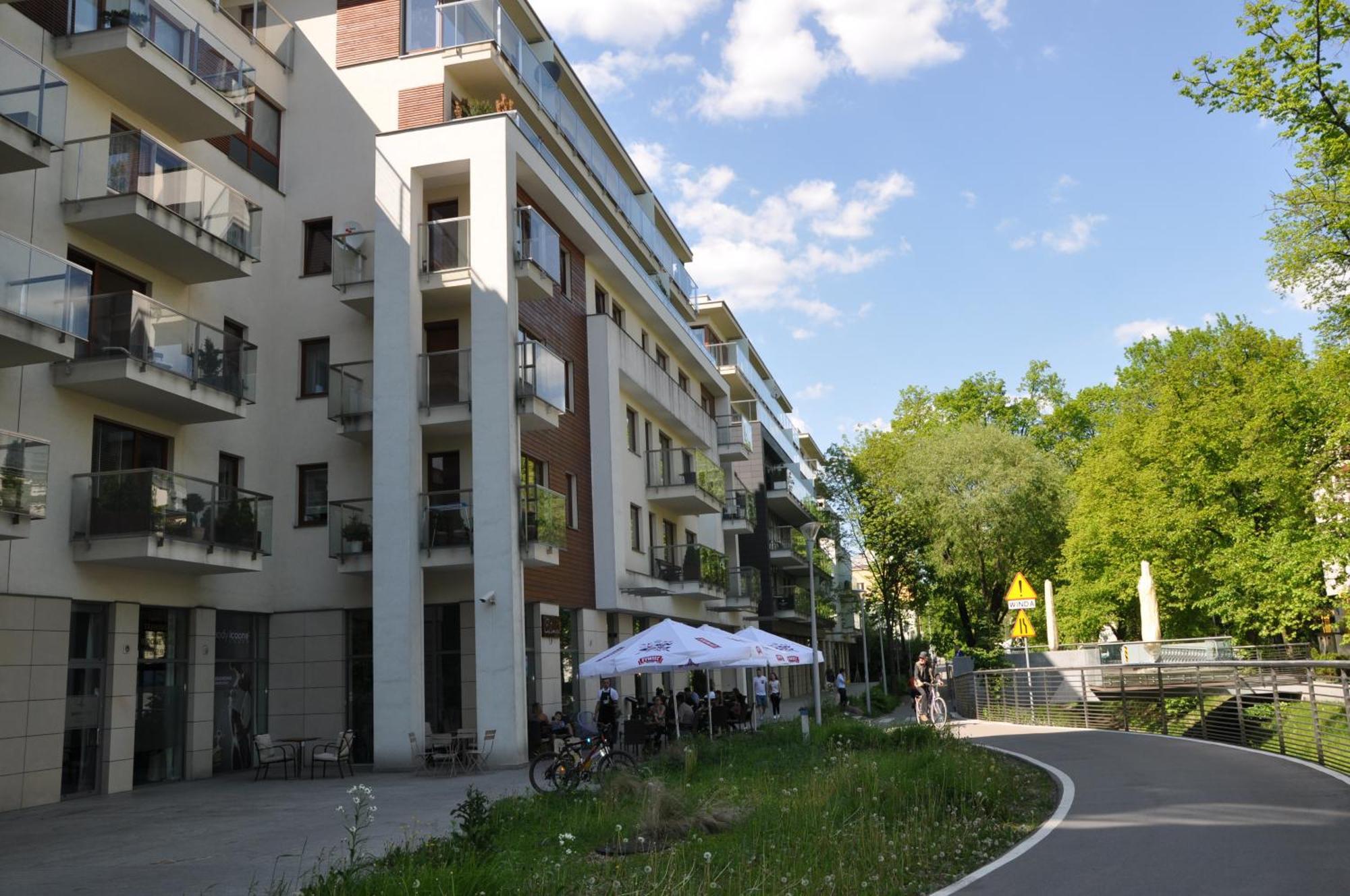 Apartament Centrum Solna Parking Free Kielce Buitenkant foto