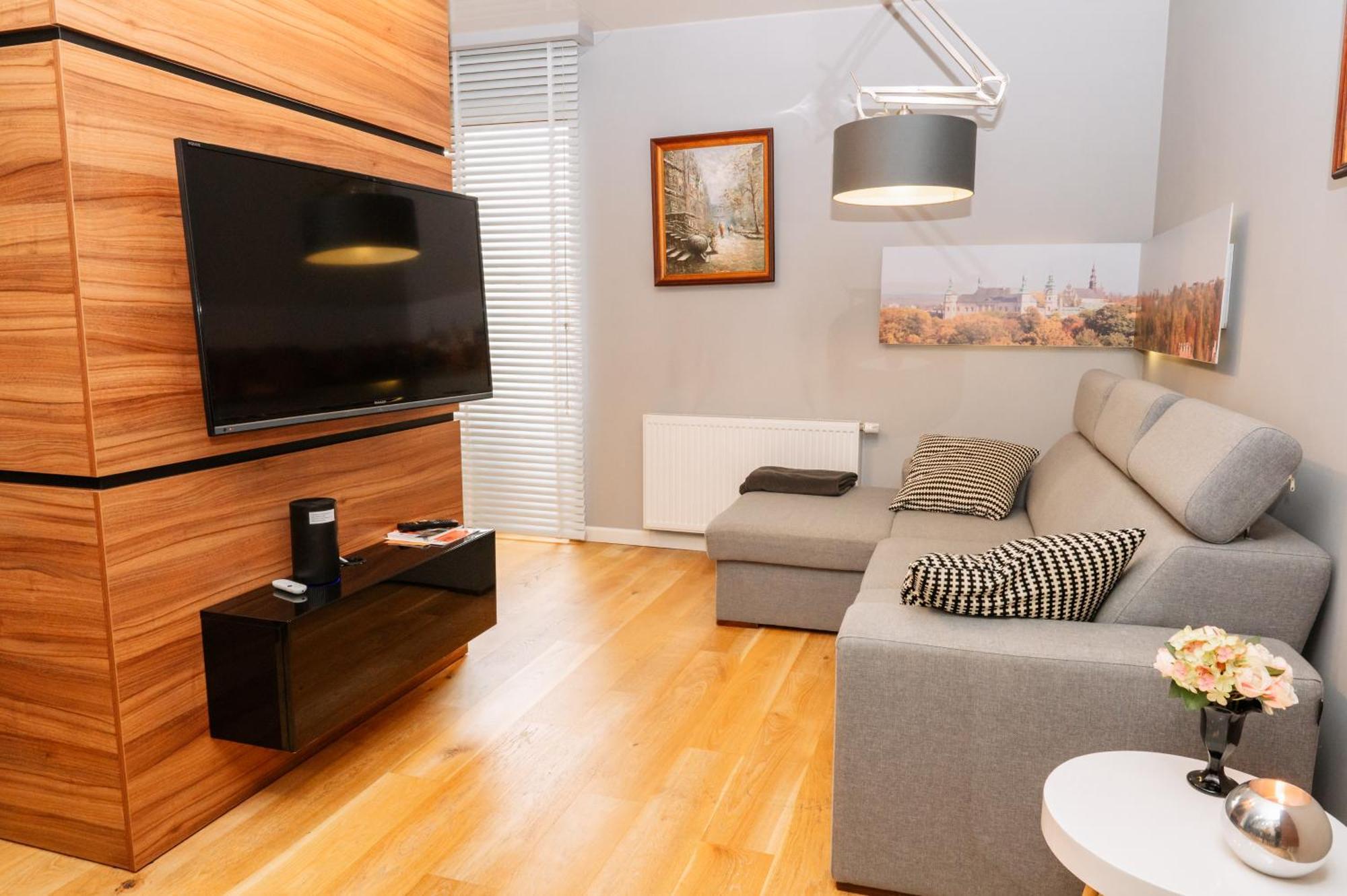 Apartament Centrum Solna Parking Free Kielce Buitenkant foto